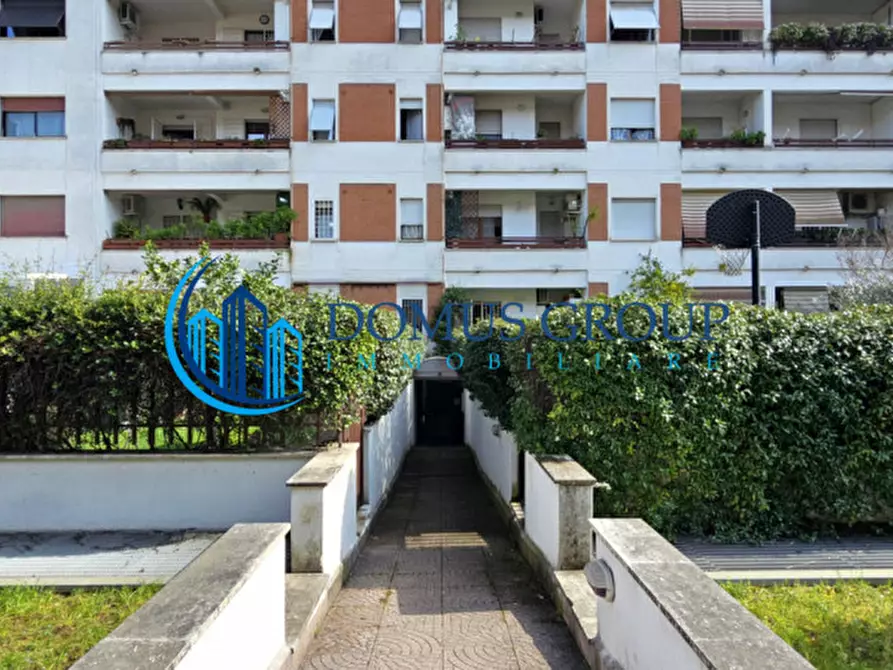 Immagine 54 di Appartamento in vendita  in Via Carlo Arturo Jemolo, a Roma