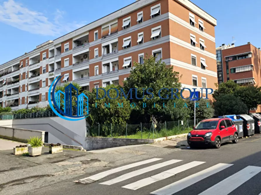 Immagine 62 di Appartamento in vendita  in Via Carlo Arturo Jemolo, a Roma