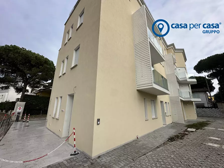 Immagine 12 di Attico in vendita  in Rosolina, Via Delle petunie a Rosolina