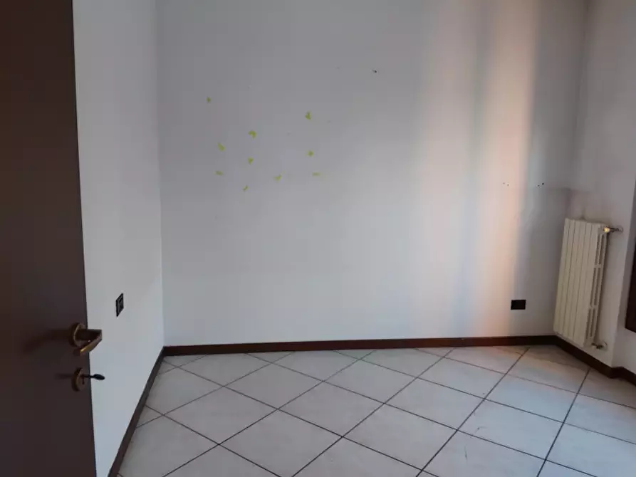 Immagine 5 di Appartamento in vendita  in VIA MONTANARI a Monza