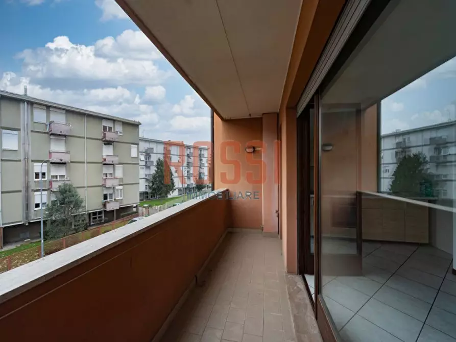 Immagine 7 di Appartamento in vendita  in VIA MONTANARI a Monza