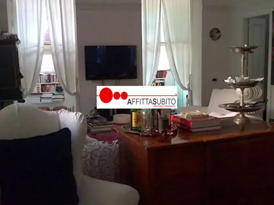 Immagine 2 di Appartamento in affitto  in Via santa luisa di marillac arco mirelli, 13 a Napoli