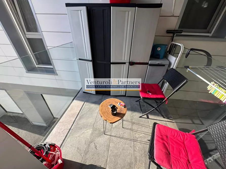 Immagine 13 di Appartamento in vendita  in Via Ugo Foscolo a Desenzano Del Garda