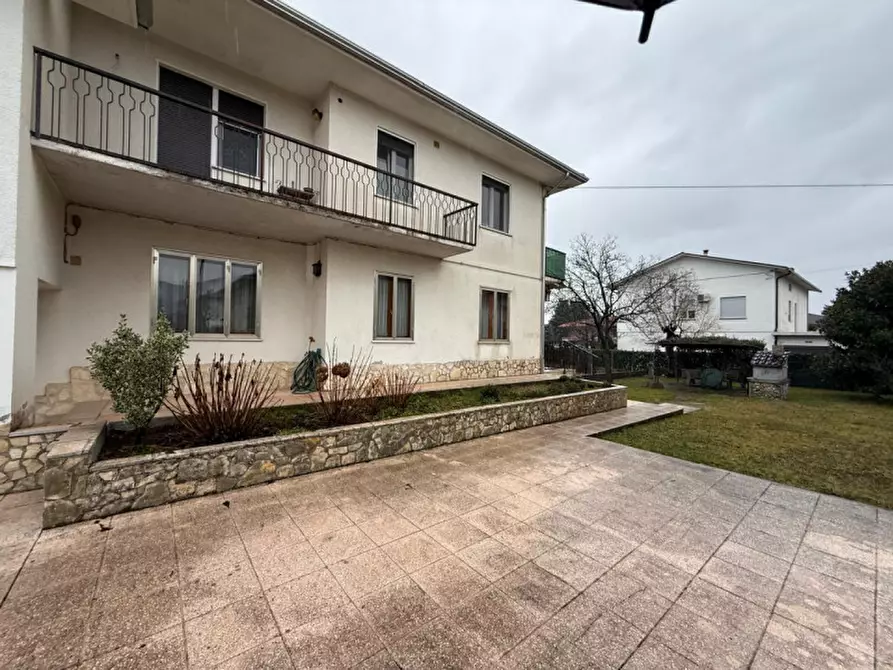 Immagine 2 di Appartamento in vendita  in Quartiere Maronaro a Piovene Rocchette