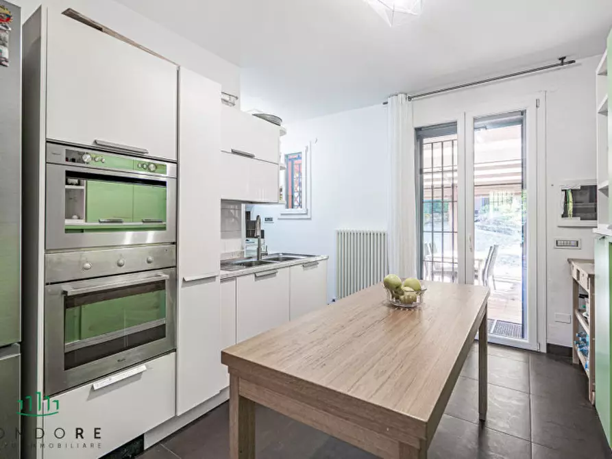 Immagine 16 di Casa bifamiliare in vendita  in Via Belvedere a Sasso Marconi