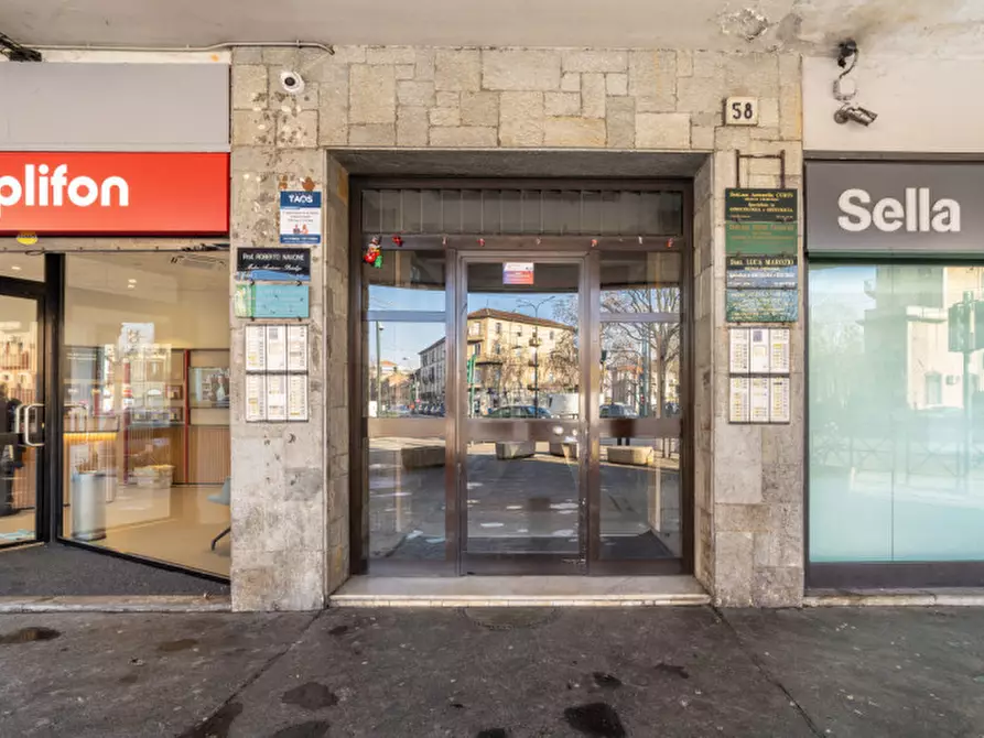 Immagine 2 di Appartamento in vendita  in Corso Giulio Cesare 58 a Torino