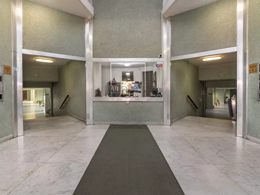 Immagine 3 di Appartamento in vendita  in Corso Giulio Cesare 58 a Torino