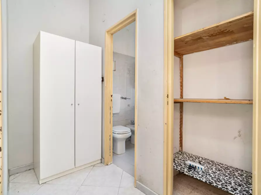 Immagine 20 di Appartamento in vendita  in Corso Giulio Cesare 58 a Torino