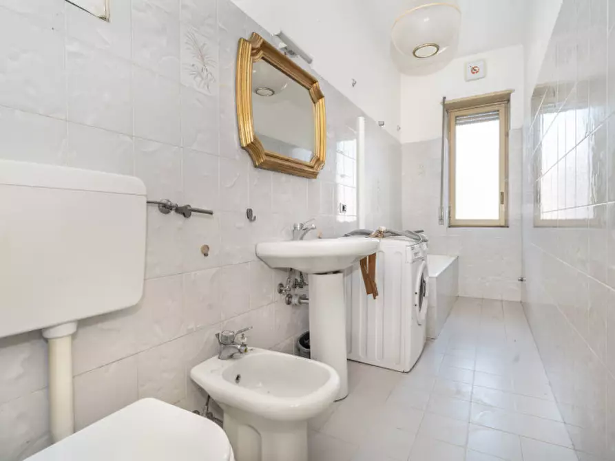 Immagine 28 di Appartamento in vendita  in Corso Giulio Cesare 58 a Torino