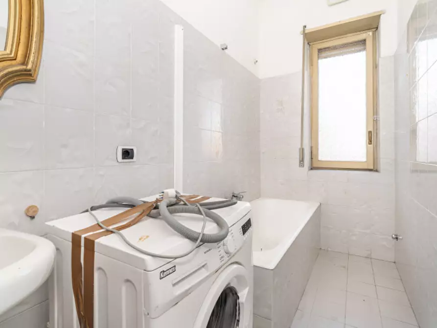 Immagine 30 di Appartamento in vendita  in Corso Giulio Cesare 58 a Torino