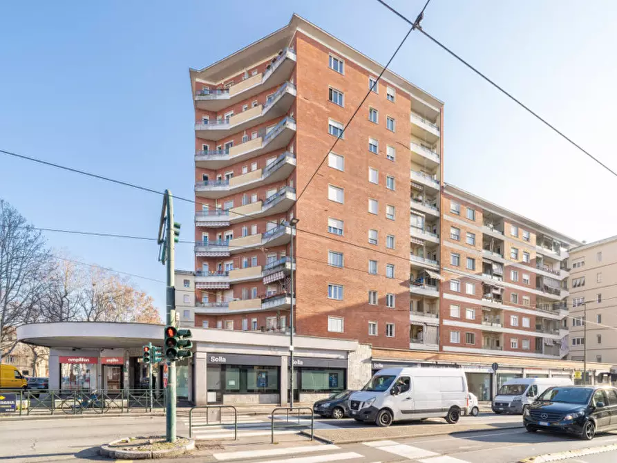 Immagine 31 di Appartamento in vendita  in Corso Giulio Cesare 58 a Torino