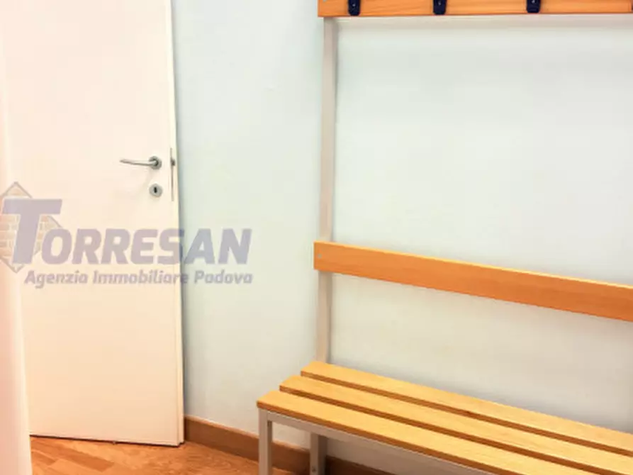 Immagine 13 di Ufficio in affitto  in viale del laoro 14 a Vigonza