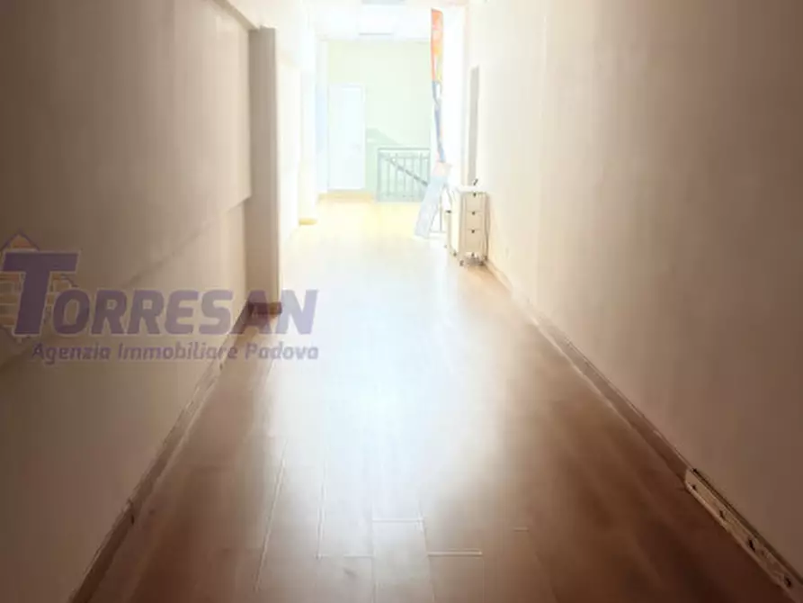 Immagine 15 di Ufficio in affitto  in viale del laoro 14 a Vigonza