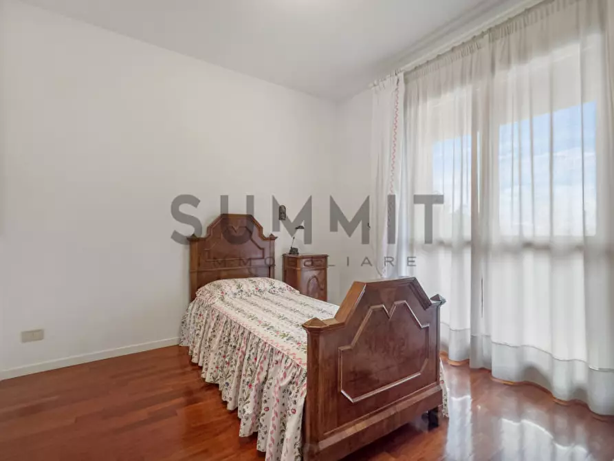 Immagine 13 di Casa bifamiliare in vendita  in Via Magrè Cristoforo a Schio