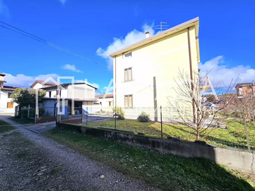 Immagine 3 di Casa indipendente in vendita  in Via Belvedere, 15 a San Giorgio Della Richinvelda