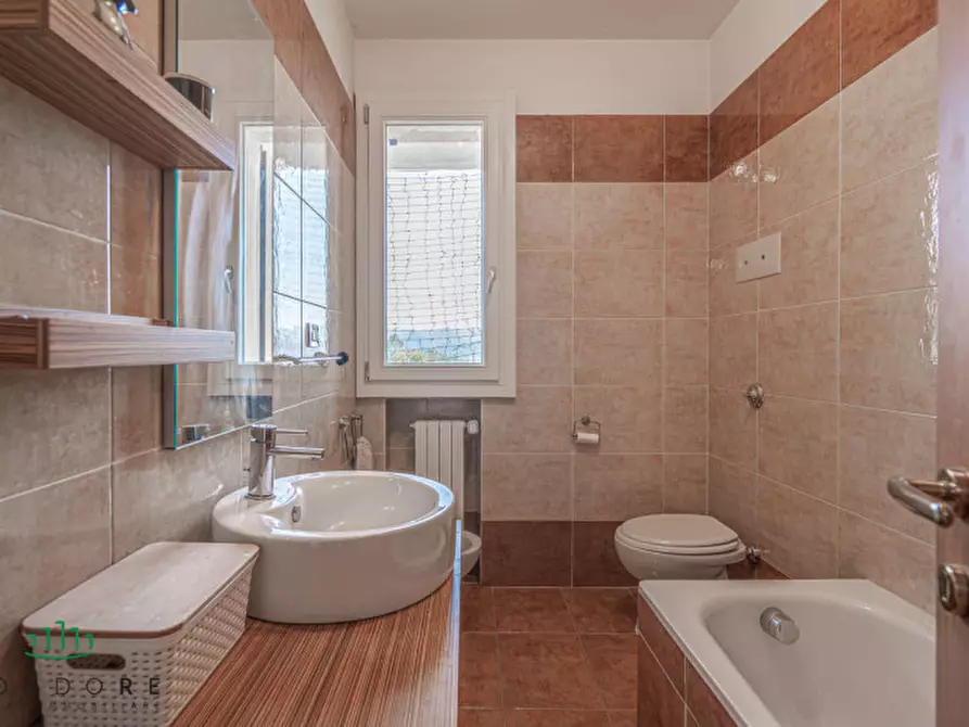 Immagine 36 di Villetta a schiera in vendita  in Via F. Mitterrand a Monte San Pietro