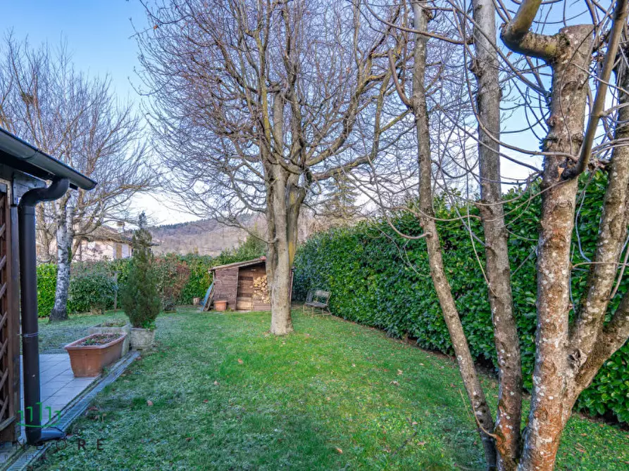 Immagine 18 di Villa in vendita  in Via Alexander Fleming a Monte San Pietro