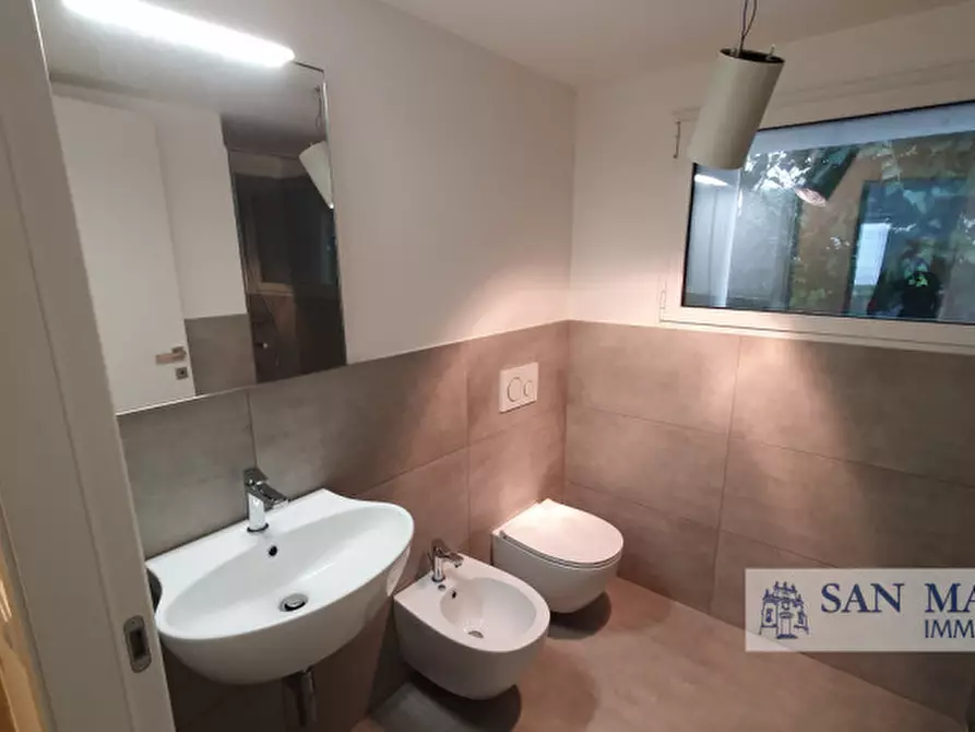 Immagine 15 di Appartamento in affitto  in Via Ugo Foscolo 26 a Vicenza