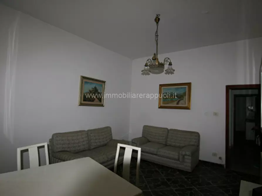 Immagine 1 di Casa indipendente in vendita  a Foiano Della Chiana