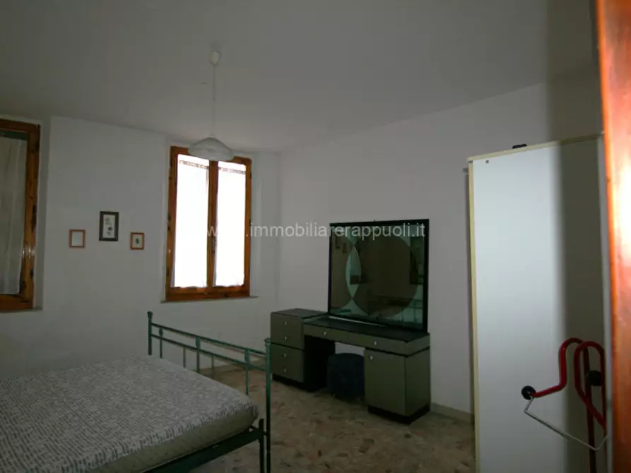 Immagine 11 di Casa indipendente in vendita  a Foiano Della Chiana