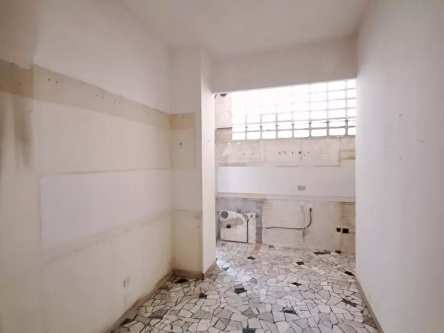 Immagine 5 di Appartamento in vendita  in Via Jean Henri Dunant a Rovigo