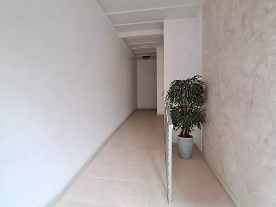 Immagine 18 di Appartamento in vendita  in Via Jean Henri Dunant a Rovigo