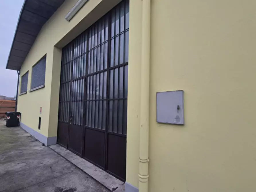Immagine 1 di Capannone industriale in affitto  in VIA ARCHIMEDE 248 a Soliera