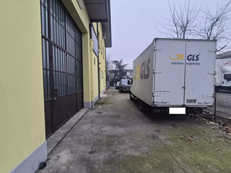 Immagine 16 di Capannone industriale in affitto  in VIA ARCHIMEDE 248 a Soliera