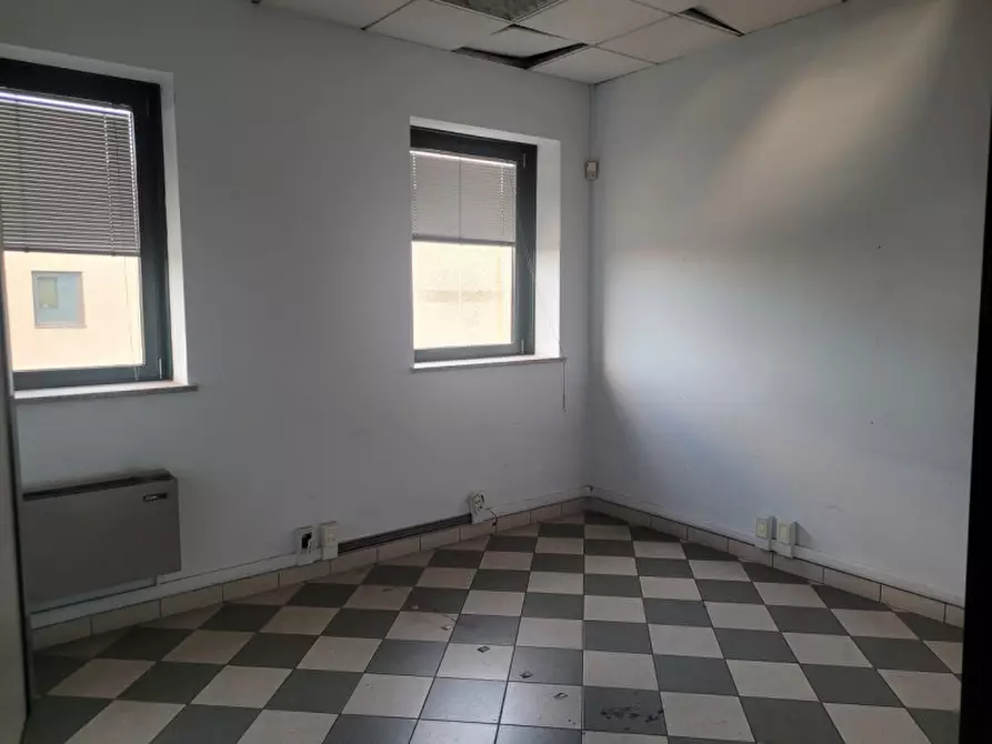 Immagine 7 di Capannone industriale in affitto  a Fiorano Modenese