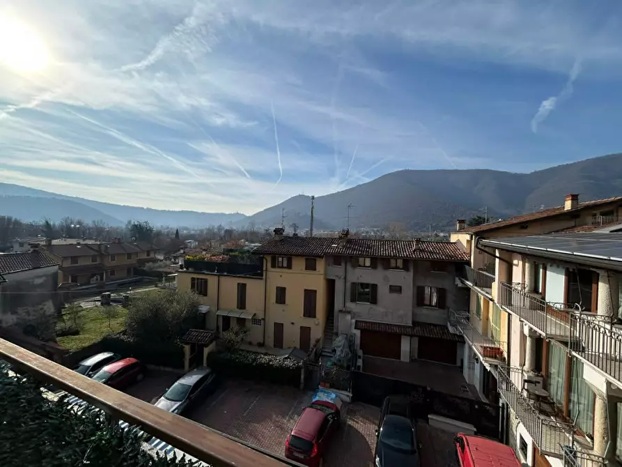 Immagine 4 di Appartamento in vendita  in Via Crosette a Concesio