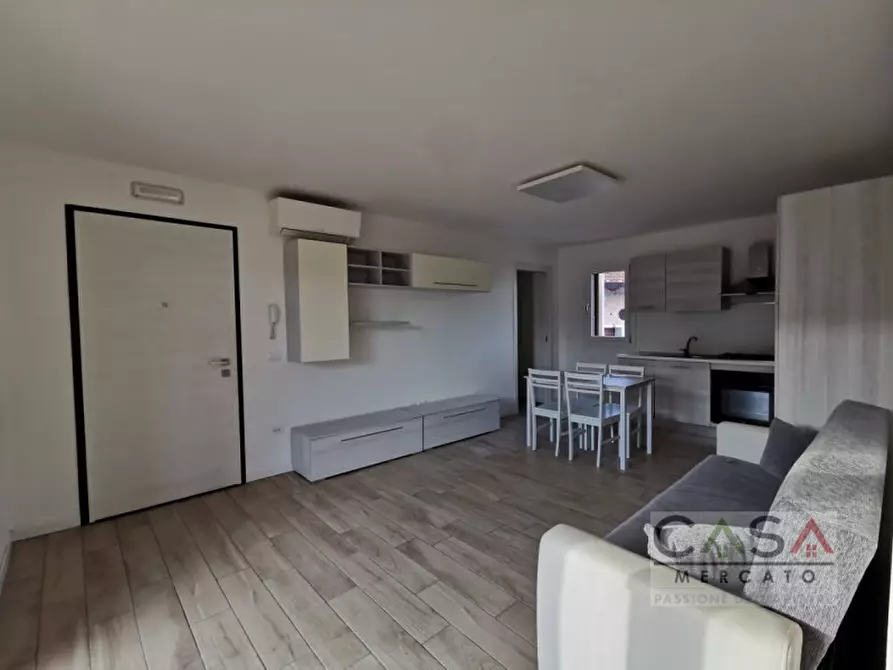 Immagine 2 di Appartamento in vendita  in Via Vittorio Veneto a Cordenons