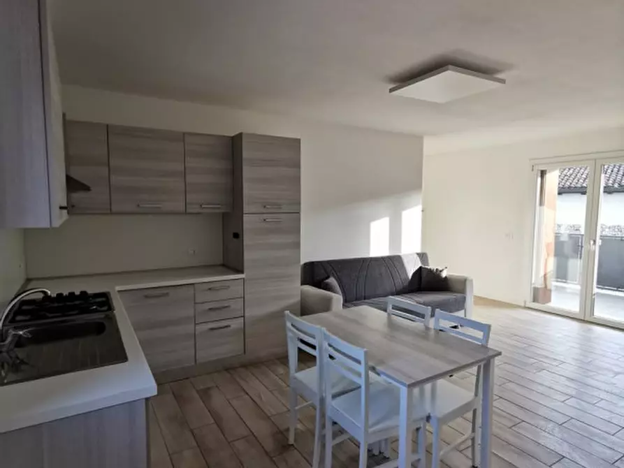Immagine 3 di Appartamento in vendita  in Via Vittorio Veneto a Cordenons