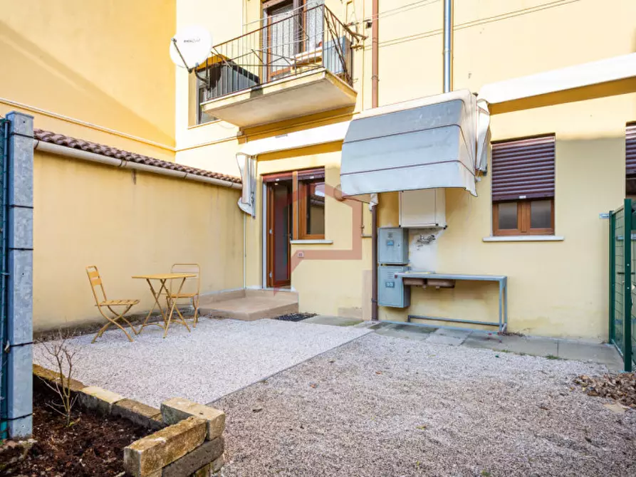 Immagine 13 di Appartamento in affitto  in Zelarino a Venezia