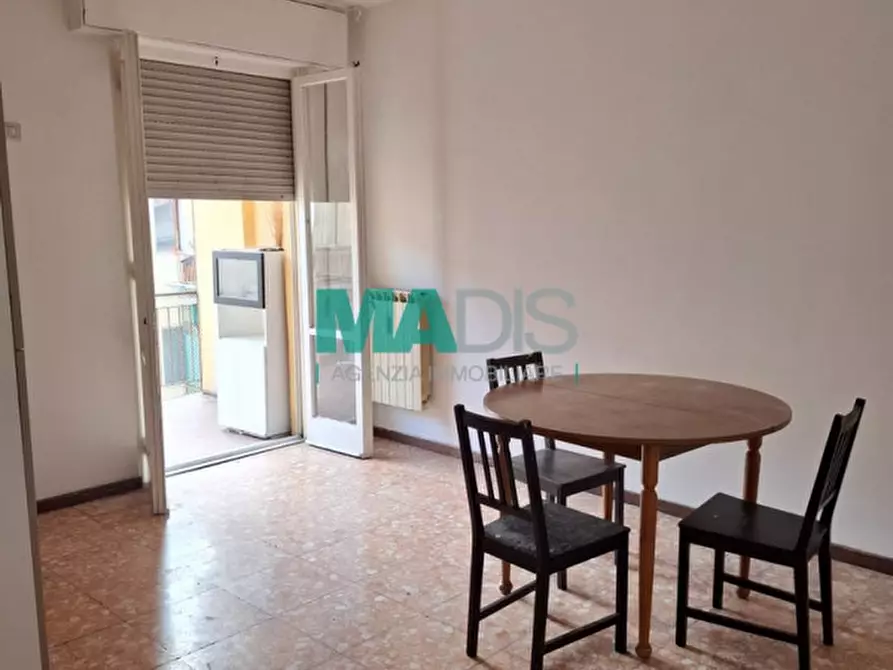 Immagine 8 di Appartamento in vendita  in via Padova a Prato