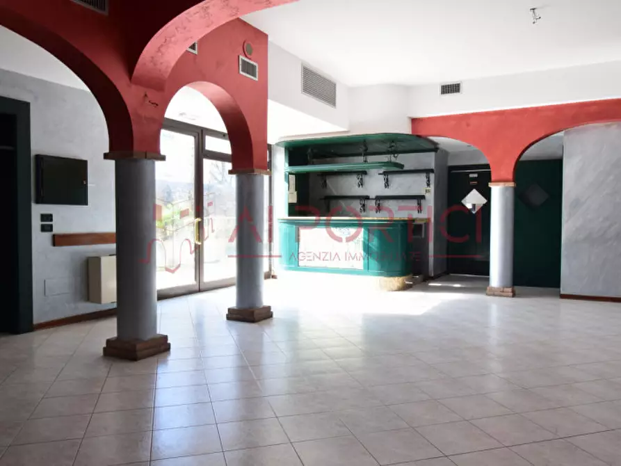 Immagine 2 di Negozio in affitto  in Via Borgo Rossi a Piove Di Sacco