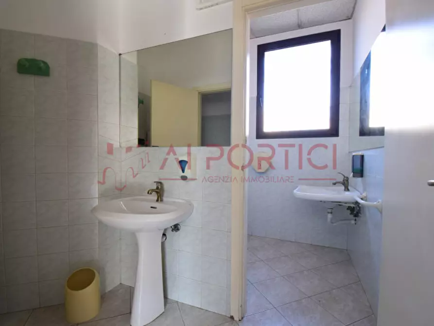 Immagine 18 di Negozio in affitto  in Via Borgo Rossi a Piove Di Sacco