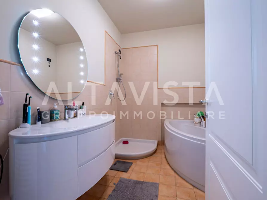 Immagine 32 di Villetta a schiera in vendita  in Via Valverde a Rezzato