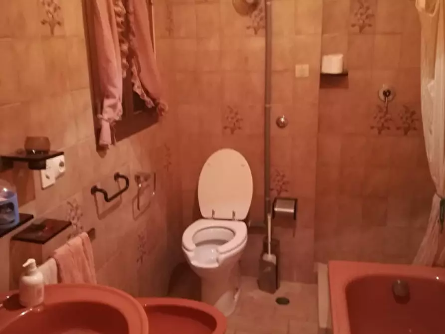 Immagine 8 di Appartamento in vendita  a Foiano Della Chiana