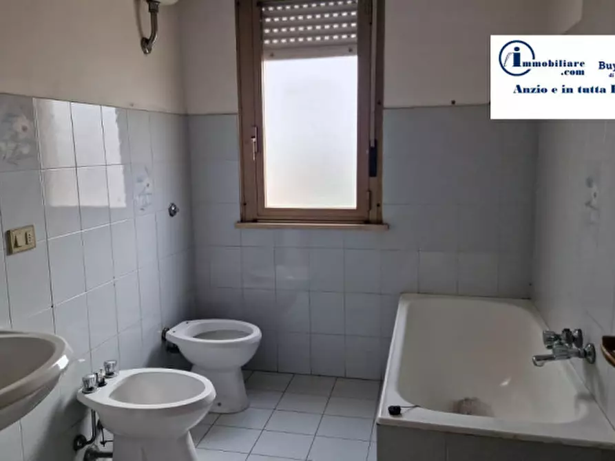 Immagine 10 di Attico in vendita  in Via Santa Lucia Filippini a Nettuno
