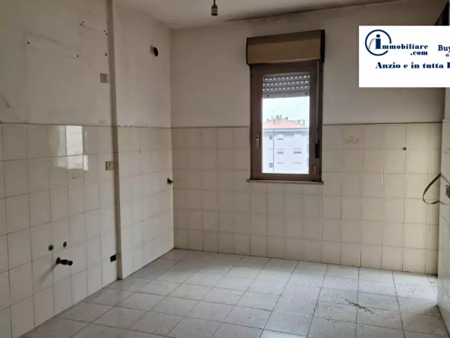 Immagine 8 di Attico in vendita  in Via Santa Lucia Filippini a Nettuno