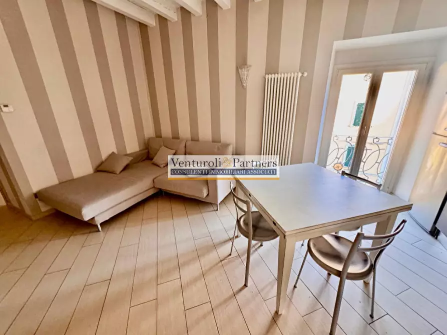 Immagine 9 di Appartamento in vendita  in Via Galetti a Padenghe Sul Garda