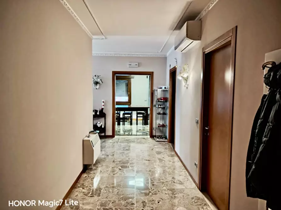 Immagine 22 di Casa indipendente in vendita  a Castello Di Godego