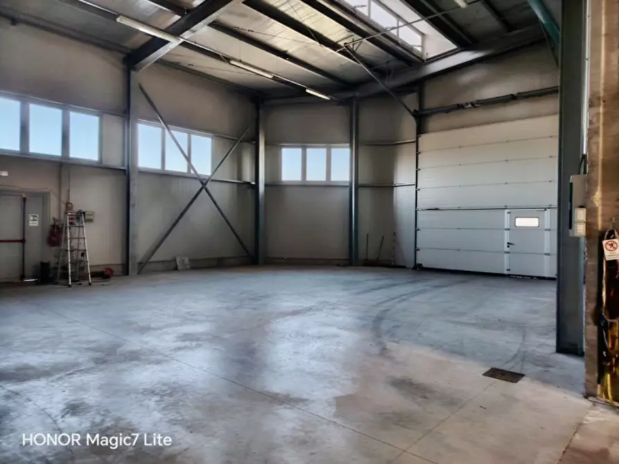 Immagine 30 di Casa indipendente in vendita  a Castello Di Godego