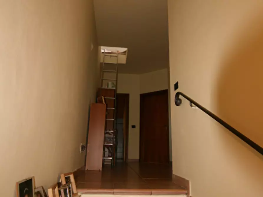 Immagine 11 di Casa indipendente in vendita  a Sinalunga