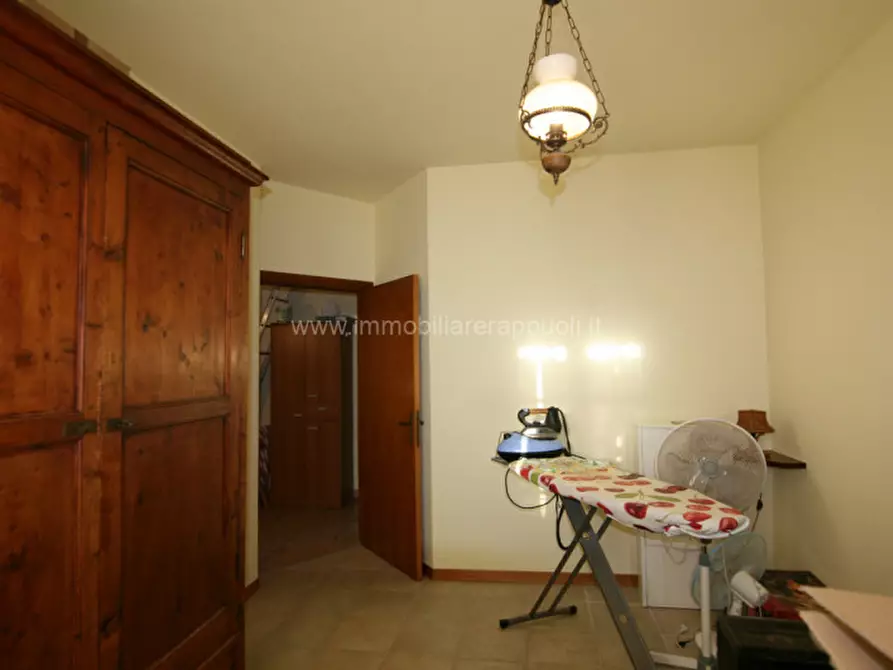 Immagine 18 di Casa indipendente in vendita  a Sinalunga