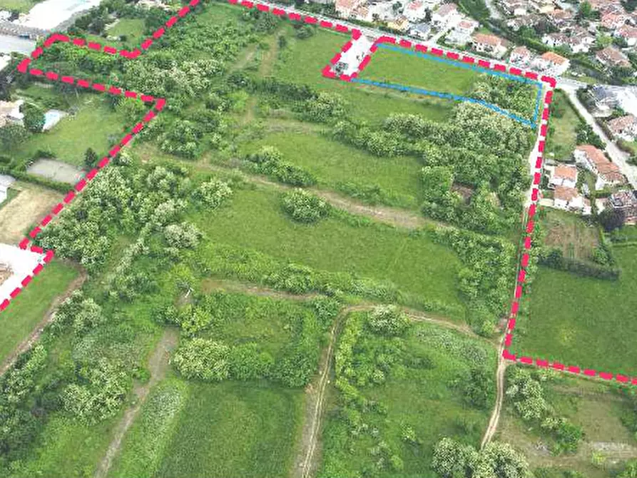 Immagine 4 di Terreno in vendita  in Via Lavarone a Zugliano