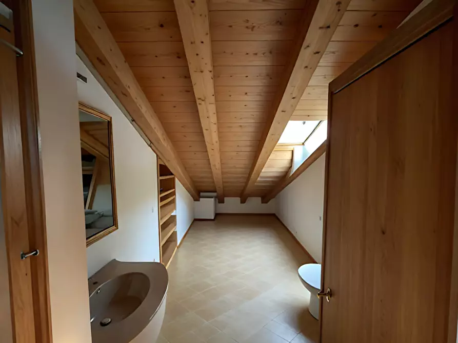 Immagine 8 di Appartamento in vendita  in Via Forche a Castelfranco Veneto