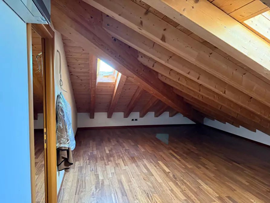 Immagine 14 di Appartamento in vendita  in Via Forche a Castelfranco Veneto