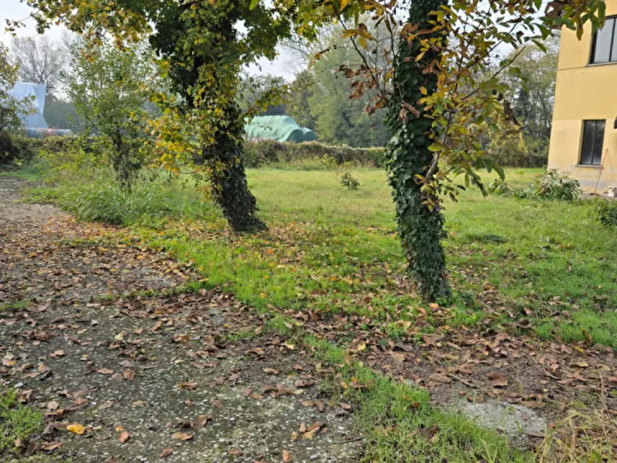 Immagine 10 di Casa bifamiliare in vendita  in Via Martiri della Liberazione, 78 a Parma