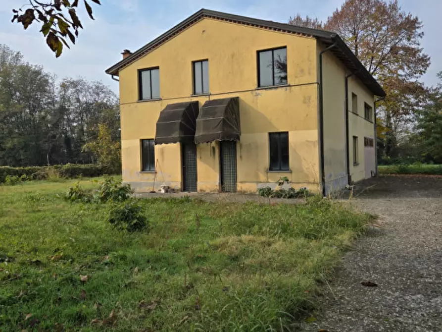 Immagine 11 di Casa bifamiliare in vendita  in Via Martiri della Liberazione, 78 a Parma